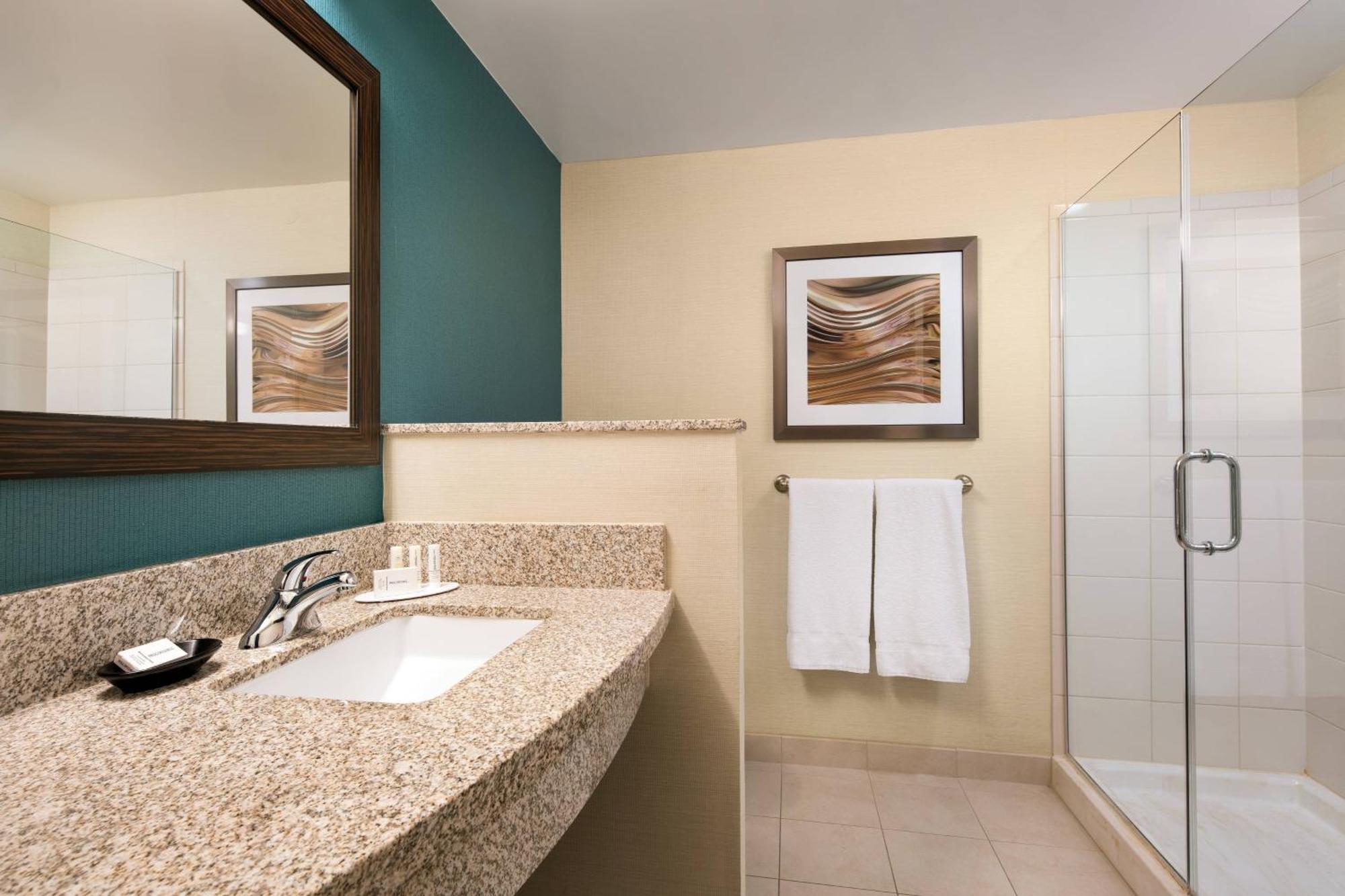 Courtyard By Marriott Glenwood Springs Hotel Exterior photo
