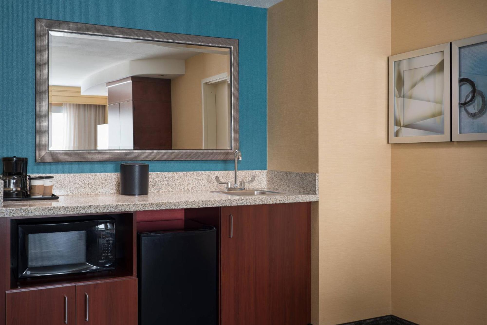 Courtyard By Marriott Glenwood Springs Hotel Exterior photo